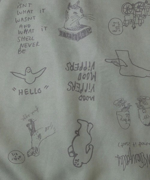 (What it isNt)ART BY MARKGONZALES(ワットイットイズント)の「(What it isNt)/ホワットイットイズント ART BY MARKGONZALES TRACK PANTS(その他パンツ・メンズ・ベージュ・MEDIUM/LARGE)」の5枚目の写真