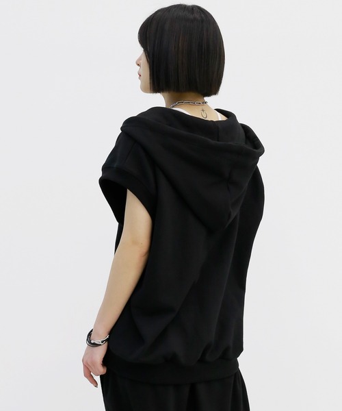 minsobi(ミンソビ)の「ダブルジップパーカーベスト フード付きベスト(ベスト・メンズ・ブラック・FREE)」の9枚目の写真