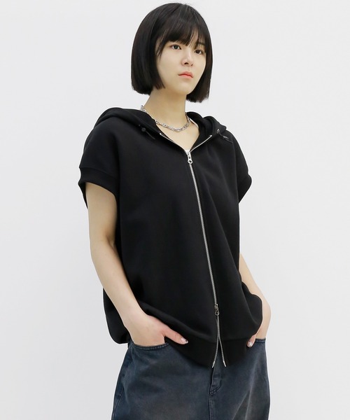 minsobi(ミンソビ)の「ダブルジップパーカーベスト フード付きベスト(ベスト・メンズ・ブラック・FREE)」の15枚目の写真