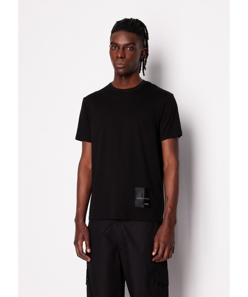 ARMANI EXCHANGE（アルマーニエクスチェンジ）の「【A|X アルマーニ エクスチェンジ】ロゴパッチ　半袖クルーネックTシャツ/REGULAR（Tシャツ/カットソー・メンズ・ブラック/ライトイエロー・LARGE/MEDIUM/SMALL/X-LARGE/X-SMALL/XX-LARGE）」の2枚目の写真