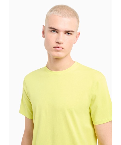 ARMANI EXCHANGE（アルマーニエクスチェンジ）の「【A|X アルマーニ エクスチェンジ】ロゴパッチ　半袖クルーネックTシャツ/REGULAR（Tシャツ/カットソー・メンズ・ブラック/ライトイエロー・LARGE/MEDIUM/SMALL/X-LARGE/X-SMALL/XX-LARGE）」の3枚目の写真