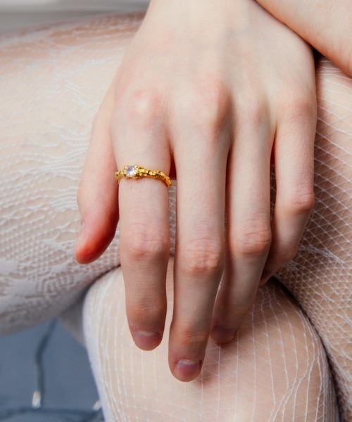 whim（ウィム）の「【NEW】Stone ring（リング・レディース・ゴールド/シルバー・FREE）」の4枚目の写真