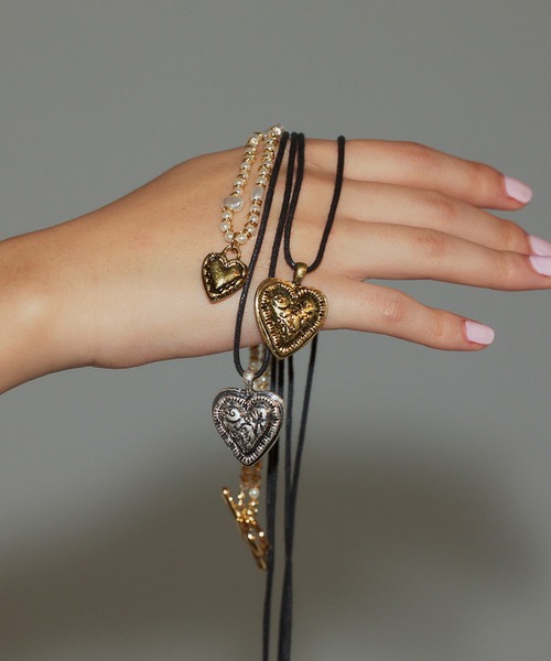 ANU（アヌ）の「amor’s lovely pearl choker - アモルズラブリーパールチョーカー（ネックレス・レディース・ホワイト・FREE）」の9枚目の写真