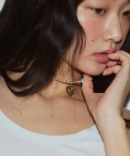 ANU（アヌ）の「amor’s lovely pearl choker - アモルズラブリーパールチョーカー（ネックレス・レディース・ホワイト・FREE）」の12枚目の写真