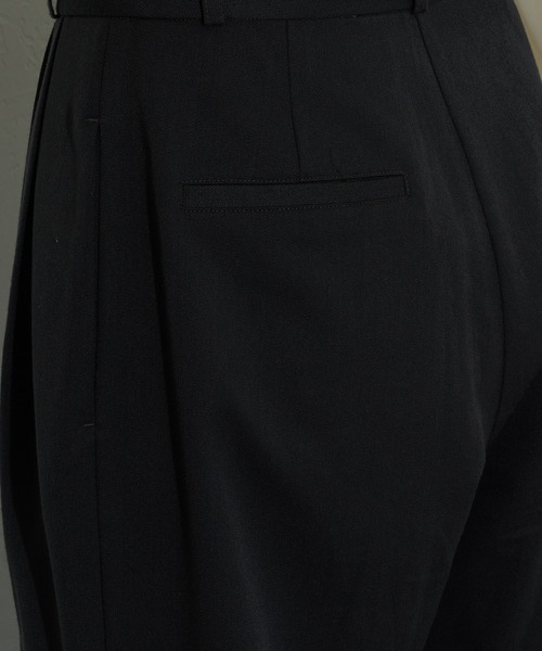 COLONY 2139（コロニートゥーワンスリーナイン）の「2タックワイドパンツ（スラックス・レディース・グレー/アイボリー/ブラック/ブラウン/ネイビー/ライトグレー/モカ・MEDIUM/SMALL/LARGE/PS）」の19枚目の写真