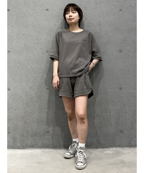 GAP（ギャップ）の「GAPロゴ ドルフィン スウェットショートパンツ（その他パンツ・レディース・グレー系その他/ホワイト系その他/ホワイト/ブラック・S/M/L/XS/XXS）」の21枚目の写真