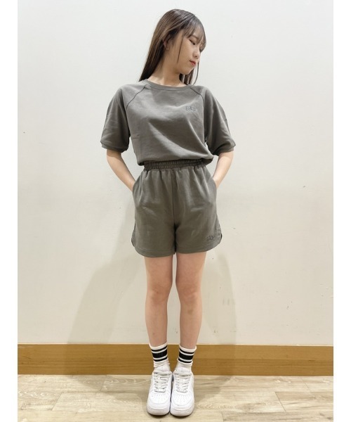 GAP（ギャップ）の「GAPロゴ ドルフィン スウェットショートパンツ（その他パンツ・レディース・グレー系その他/ホワイト系その他/ホワイト/ブラック・S/M/L/XS/XXS）」の22枚目の写真