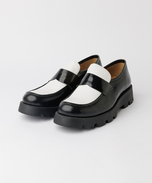 alfredoBANNISTER(アルフレッドバニスター)の「【ボリュームソール / 厚底】本革 レザー ローファー(ローファー・メンズ・ブラック/ブラック×ホワイト・45/44/43/42/41/40/39)」の2枚目の写真