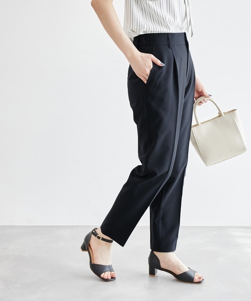 ROPE' PICNIC（ロペピクニック）の「リネンライクテーパードパンツ/セットアップ対応・UVケア（その他パンツ・レディース・ダークブラウン/ライトグレー/ネイビー・40/38/36）」の11枚目の写真
