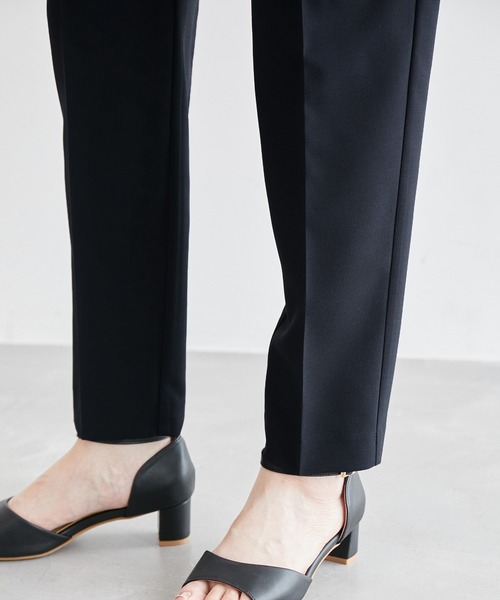 ROPE' PICNIC（ロペピクニック）の「リネンライクテーパードパンツ/セットアップ対応・UVケア（その他パンツ・レディース・ダークブラウン/ライトグレー/ネイビー・40/38/36）」の19枚目の写真