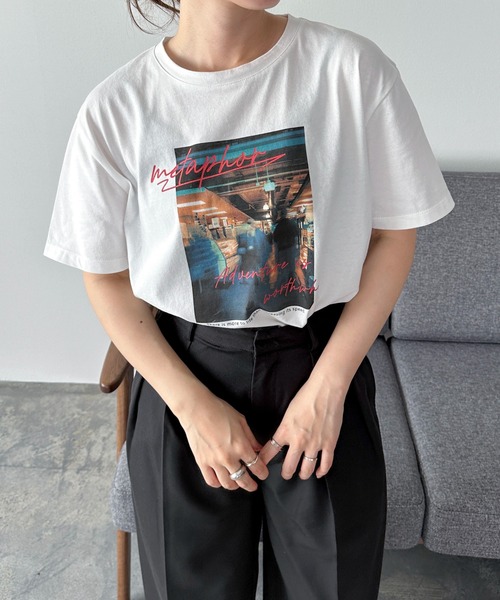 feepur（フェピュール）の「カラーロゴPHOTO Tee（Tシャツ/カットソー・レディース・オフホワイト/オートミール・MEDIUM）」の14枚目の写真