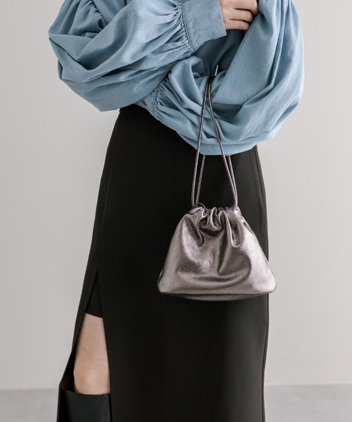 mystic（ミスティック）の「シャーリングミニショルダーバッグ（ショルダーバッグ・レディース・ブラック/シルバー/シルバー系その他2・ONE SIZE）」の9枚目の写真