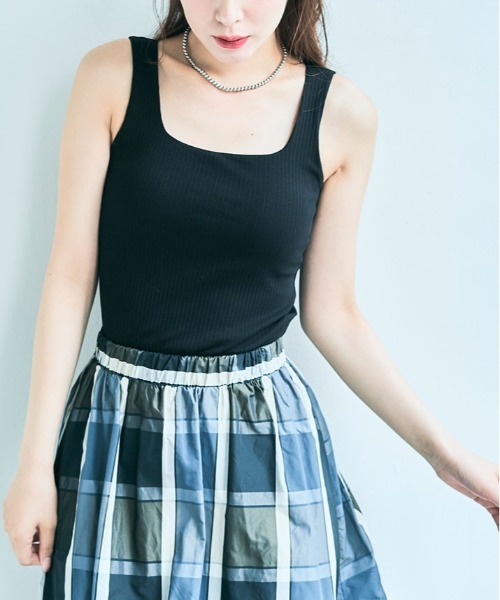 kirakiraShop(キラキラショップ)の「カップ付き スクエア ネック リブ タンクトップ(タンクトップ・レディース・ホワイト/ブラック/グリーン系その他・S/M/L/XL)」の16枚目の写真