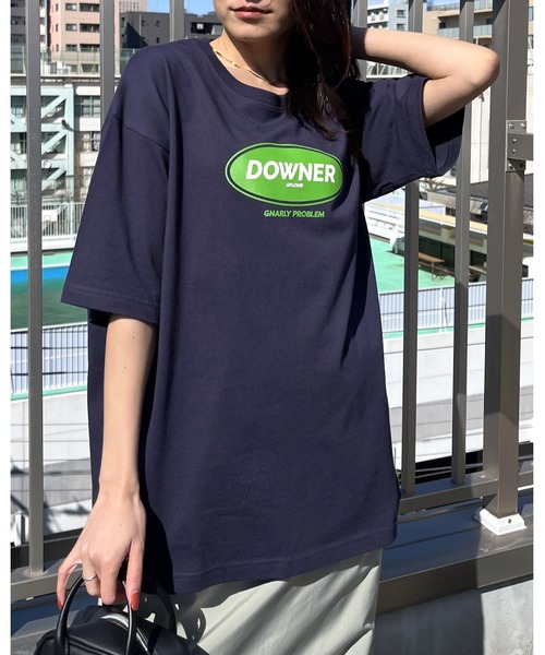 MODISH GAZE(モディシュガゼ)の「DOWNER オーバルロゴ ビッグシルエットTシャツ(Tシャツ/カットソー・メンズ・ネイビー/ブラック/ホワイト・MEDIUM/LARGE)」の3枚目の写真