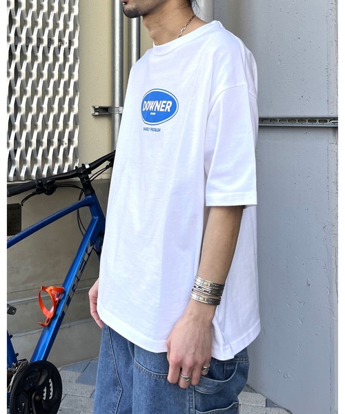 MODISH GAZE(モディシュガゼ)の「DOWNER オーバルロゴ ビッグシルエットTシャツ(Tシャツ/カットソー・メンズ・ネイビー/ブラック/ホワイト・MEDIUM/LARGE)」の16枚目の写真
