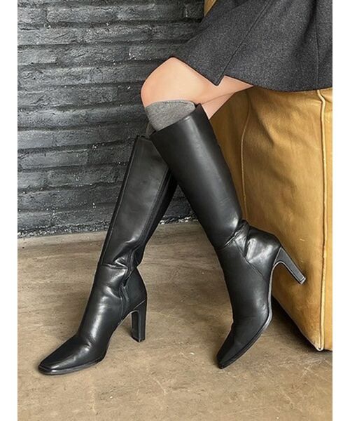 RESEXXY（リゼクシー）の「スクエアトゥロングブーツ（ブーツ・レディース・ブラック/ベージュ/ブラウン・SMALL/MEDIUM/LARGE）」の2枚目の写真