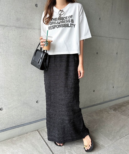 andme(アンドミー)の「ピグメント加工ロゴプリントショート丈Tシャツ(Tシャツ/カットソー・レディース・チャコールグレー/オフホワイト/ネイビー/グリーン・M)」の10枚目の写真