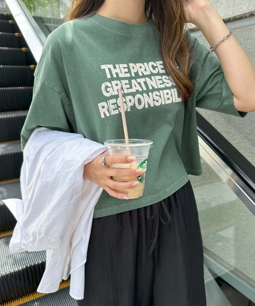 andme(アンドミー)の「ピグメント加工ロゴプリントショート丈Tシャツ(Tシャツ/カットソー・レディース・チャコールグレー/オフホワイト/ネイビー/グリーン・M)」の16枚目の写真