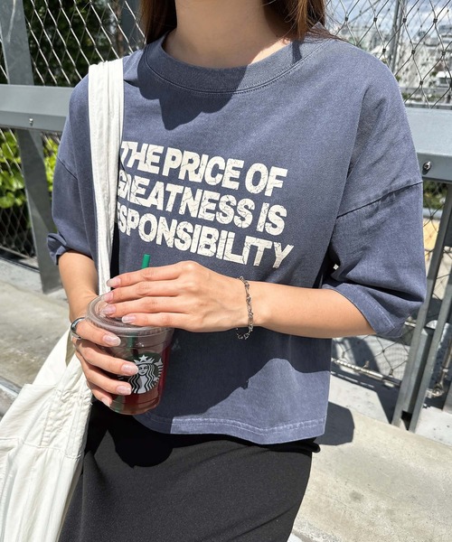 andme(アンドミー)の「ピグメント加工ロゴプリントショート丈Tシャツ(Tシャツ/カットソー・レディース・チャコールグレー/オフホワイト/ネイビー/グリーン・M)」の17枚目の写真