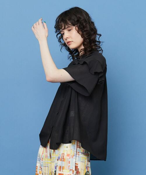 FRAPBOIS(フラボア)の「ドーリー ブラウス(シャツ/ブラウス・レディース・ブラック/ブルー・1)」の3枚目の写真