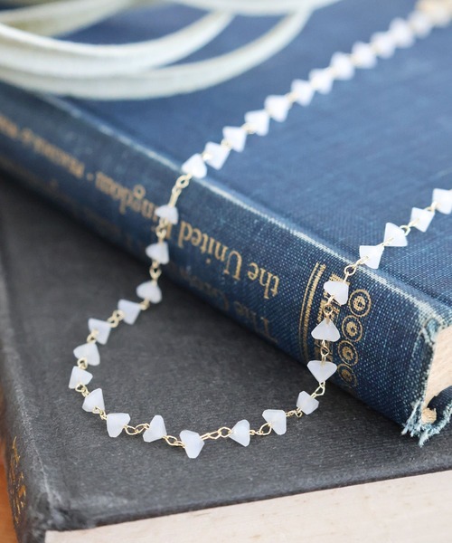 niko and...（ニコアンド）の「マルチパーツコンビネックレス（ネックレス・レディース・ライトブルー/ブラック/オフホワイト/グレー/イエロー/レッド/グリーン/ホワイト・0）」の3枚目の写真