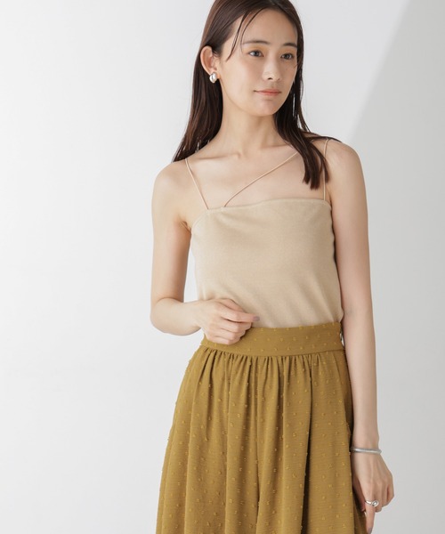 NANO universe(ナノユニバース)の「ラメテレコカップ付きアシメストラップキャミソール(キャミソール・レディース・ライトグレー/ライトベージュ/モカ・M/S)」の6枚目の写真