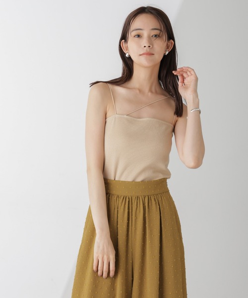 NANO universe(ナノユニバース)の「ラメテレコカップ付きアシメストラップキャミソール(キャミソール・レディース・ライトグレー/ライトベージュ/モカ・M/S)」の7枚目の写真