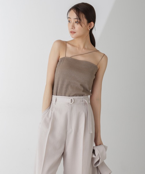 NANO universe(ナノユニバース)の「ラメテレコカップ付きアシメストラップキャミソール(キャミソール・レディース・ライトグレー/ライトベージュ/モカ・M/S)」の21枚目の写真