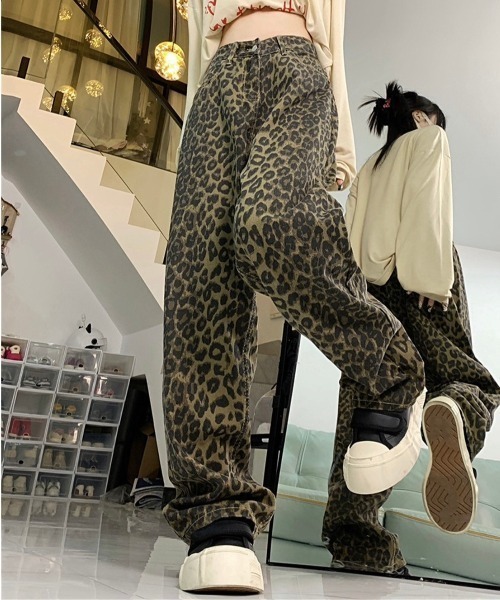 almo(アルモ)の「ヒョウ柄5ポケットパンツ(BQ)(その他パンツ・レディース・ベージュ・MEDIUM/LARGE)」の6枚目の写真