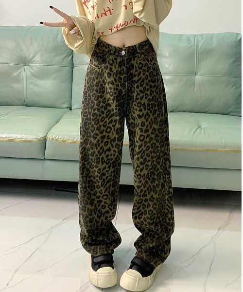 almo(アルモ)の「ヒョウ柄5ポケットパンツ(BQ)(その他パンツ・レディース・ベージュ・MEDIUM/LARGE)」の5枚目の写真