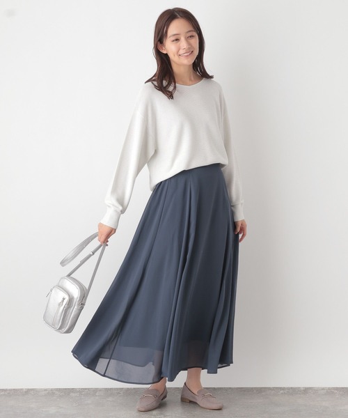 GLOBAL WORK（グローバルワーク）の「ゆるVネックニットプルオーバー＊スカートSET/115402（スカート・レディース・ブルー系その他3/ホワイト×ブラウン/ブラック×ブルー・FREE）」の19枚目の写真