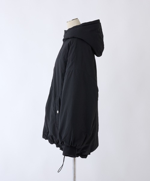 one after another NICE CLAUP（ワンアフターアナザーナイスクラップ）の「モンスターパーカーオーバーサイズブルゾン（ブルゾン・レディース・オフホワイト/ブラック/ライトグリーン/サックスブルー/ピンク・FREE）」の11枚目の写真