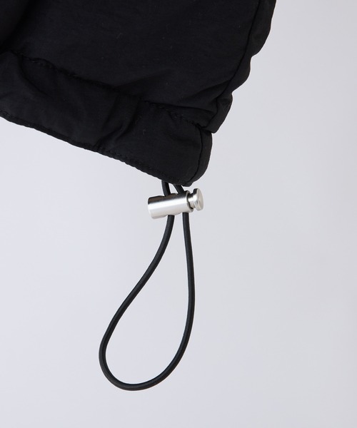 one after another NICE CLAUP（ワンアフターアナザーナイスクラップ）の「モンスターパーカーオーバーサイズブルゾン（ブルゾン・レディース・オフホワイト/ブラック/ライトグリーン/サックスブルー/ピンク・FREE）」の8枚目の写真