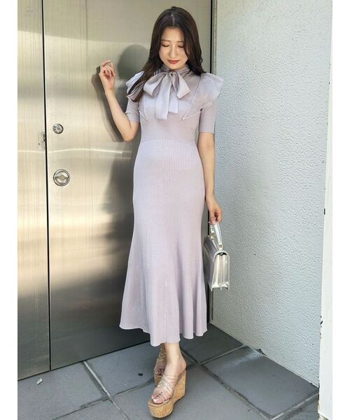 MERCURYDUO(マーキュリーデュオ)の「2WAYオーガンジードッキングラッフルニットワンピース(ワンピース・レディース・ブラック/ラベンダー/ブルー・SMALL/MEDIUM)」の19枚目の写真