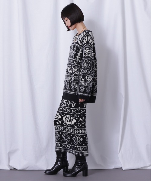 Mirror Mirror on the wall(ミラーミラー)の「(MIRROR MIRROR ON THE WALL)オリジナルパターン ジャカード ニット(ニット/セーター・レディース・グレー/ブラック・FREE)」の4枚目の写真