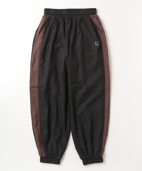 TIGORA by BEAMS DESIGN（ティゴラバイビームスデザイン）の「ティゴラ ビームス TIGORA BEAMS エアリップウィンドパンツ（その他パンツ・レディース・ブラック/ブラウン/ダークパープル・S/M/L）」の2枚目の写真