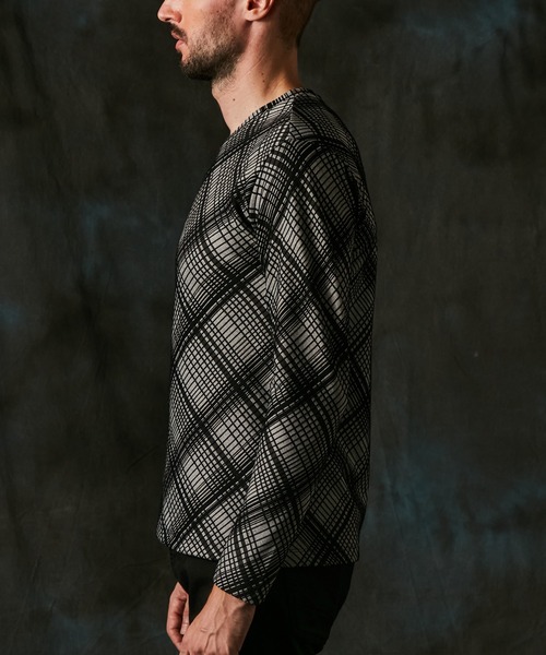 HIDEAWAYS NICOLE(ハイダウェイニコル)の「ブリスターチェックJQVネックプルオーバー(Tシャツ/カットソー・メンズ・ボルドー/ホワイト×ブラック/ホワイト×グレー/ブラック×ホワイト・MEDIUM/LARGE/X-LARGE)」の10枚目の写真