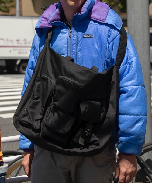 BAICYCLON by Bagjack（バイシクロン バイ バグジャック）の「【BAICYCLON】MULTI POCKETS 2WAY TOTE (LARGE) BCL-67（トートバッグ・メンズ・ブラック・FREE）」の14枚目の写真