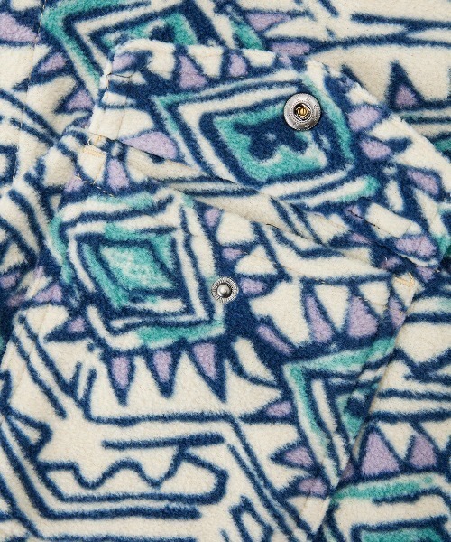 BILLABONG(ビラボン)の「BILLABONG メンズ FURNACE FLANNEL 長袖シャツ 【2024年秋冬モデル】/ビラボン総柄フリース長袖シャツ(シャツ/ブラウス・メンズ・グレー/ブラウン系その他/グリーン系その他・MEDIUM/LARGE/X-LARGE)」の9枚目の写真