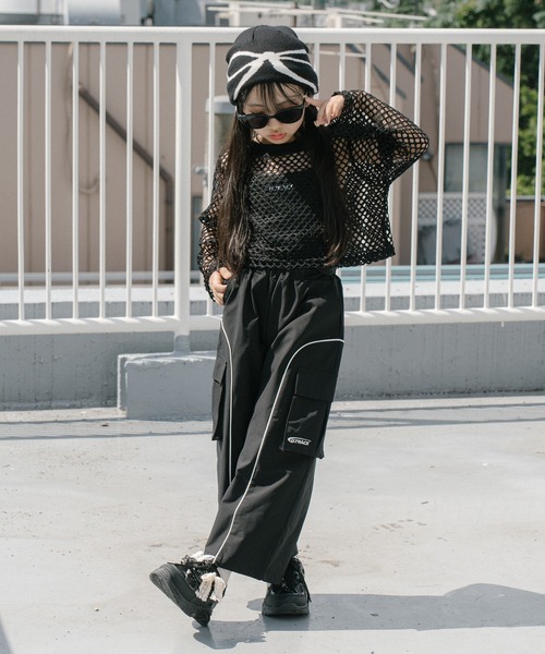 URBAN CHERRY(アーバンチェリー)の「【U.TRACK】サイドラインルーズカーゴパンツ(カーゴパンツ・キッズ・ブルー/ブラック/ピンク・150cm/140cm/130cm/120cm/110cm)」の15枚目の写真