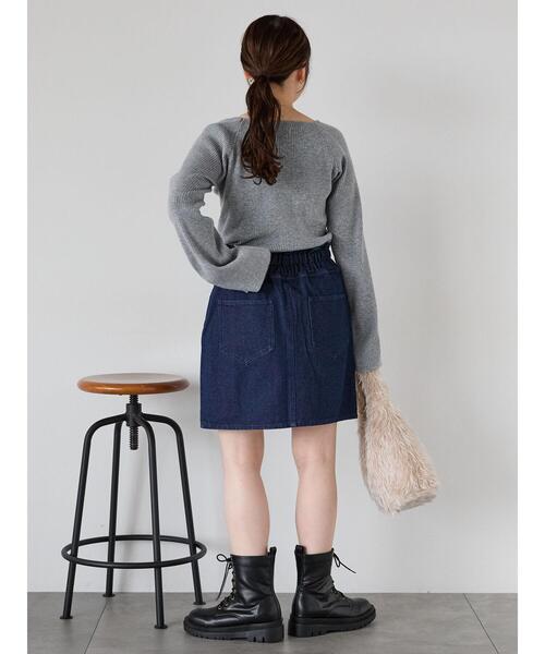 ehka sopo（エヘカソポ）の「フレアスリーブスクエアネックリブニット（ニット/セーター・レディース・グレー/キナリ/ブラック・F）」の11枚目の写真