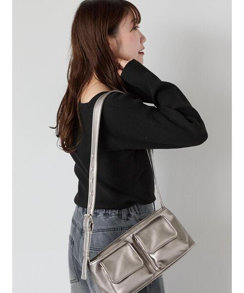 ehka sopo（エヘカソポ）の「フレアスリーブスクエアネックリブニット（ニット/セーター・レディース・グレー/キナリ/ブラック・F）」の13枚目の写真