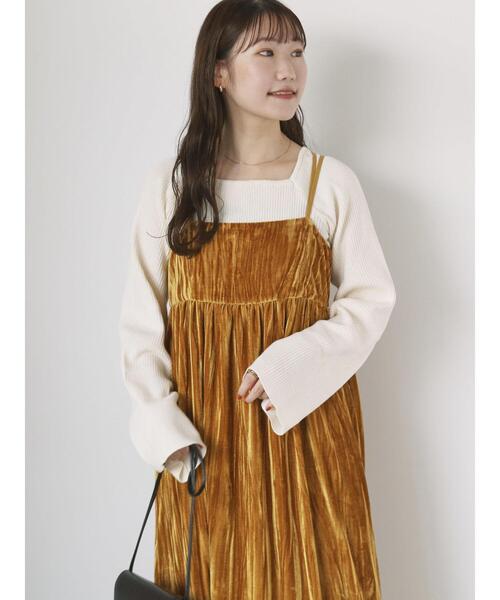 ehka sopo（エヘカソポ）の「フレアスリーブスクエアネックリブニット（ニット/セーター・レディース・グレー/キナリ/ブラック・F）」の19枚目の写真