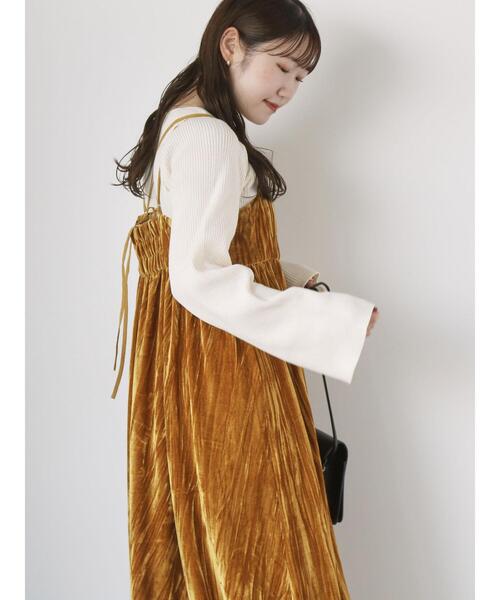 ehka sopo（エヘカソポ）の「フレアスリーブスクエアネックリブニット（ニット/セーター・レディース・グレー/キナリ/ブラック・F）」の20枚目の写真