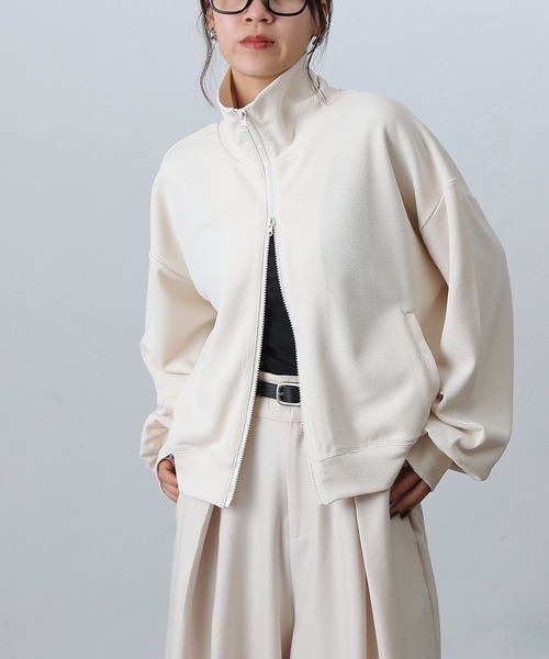 COLONY 2139（コロニートゥーワンスリーナイン）の「ジョーゼットダンボールトラックジャケット（ジャージ・レディース・チャコールグレー/オフホワイト/ブラック・FREE）」の7枚目の写真