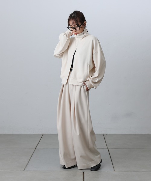 COLONY 2139（コロニートゥーワンスリーナイン）の「ジョーゼットダンボールトラックジャケット（ジャージ・レディース・チャコールグレー/オフホワイト/ブラック・FREE）」の11枚目の写真