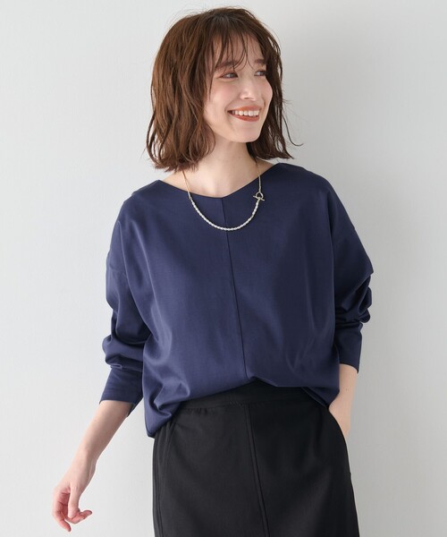 ANY(エニィ)の「ジョーゼット裏起毛Vネックプルオーバー(Tシャツ/カットソー・レディース・ネイビー系/ブラック系/アイボリー系・F)」の14枚目の写真