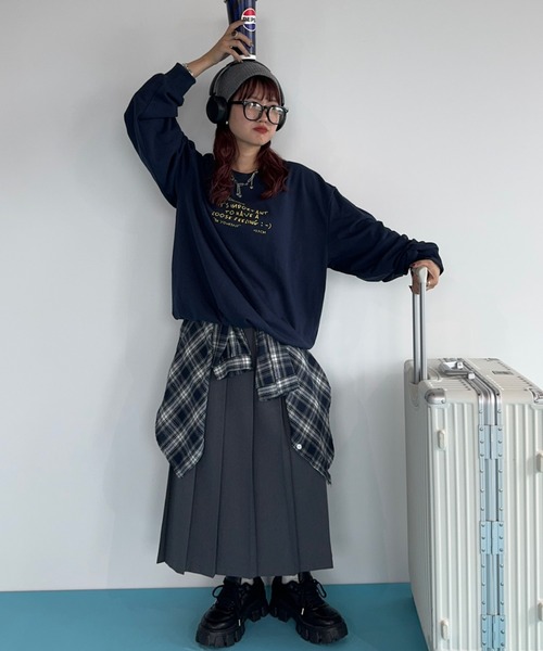 Auntie Rosa(アンティローザ)の「【rin.】ハンドライティングプリントスウェット(スウェット・レディース・ネイビー/グレー・FREE)」の12枚目の写真