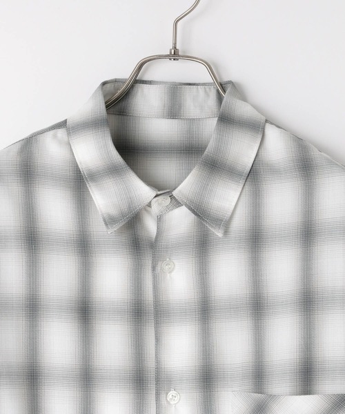 LOWRYS FARM(ローリーズファーム)の「オンブレチェックシャツLS 290884(シャツ/ブラウス・メンズ・アイボリー/ブルー・MEDIUM/LARGE)」の19枚目の写真