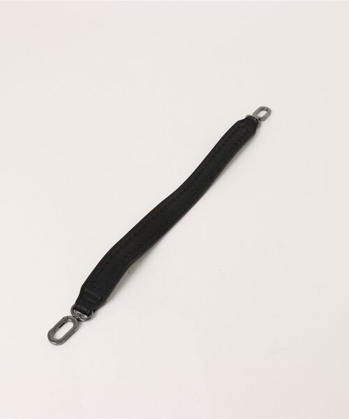 Desigual(デシグアル)の「スタッズアクセント ミニショルダーハンドバッグ ブラック(ボディバッグ/ウエストポーチ・レディース・ブラック・FREE)」の5枚目の写真